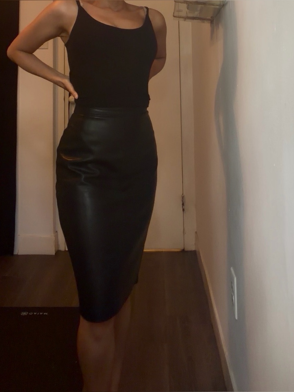 Vintage Leather Midi Pencil Skirt